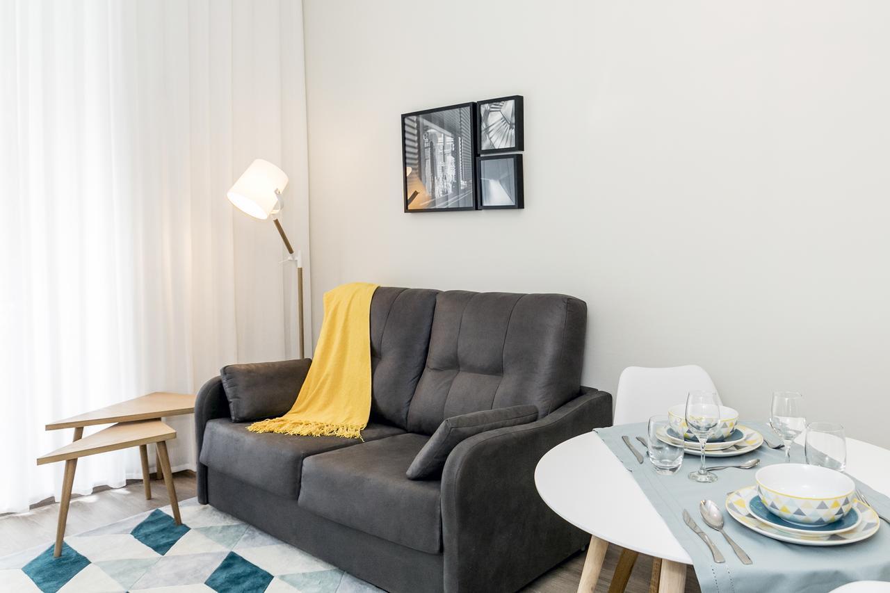 Fuencarral III Apartment มาดริด ภายนอก รูปภาพ
